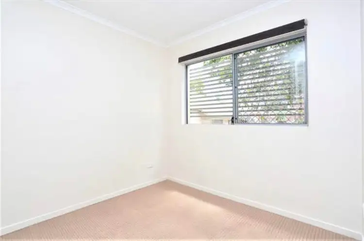 Fifth view of Homely apartment listing, 8/3 Wickham Street, Newmarket QLD 4051