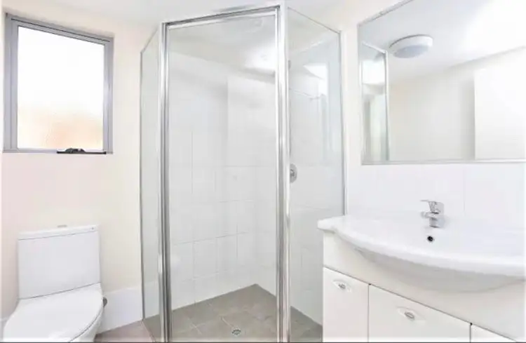 Sixth view of Homely apartment listing, 8/3 Wickham Street, Newmarket QLD 4051