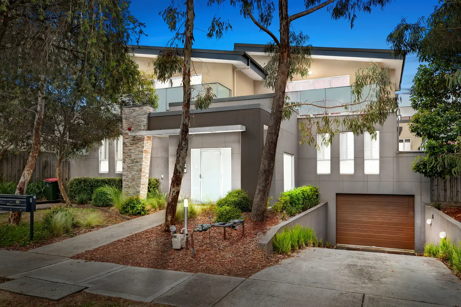 Main view of Homely unit listing, 8/9 Stamford Crescent, Rowville VIC 3178