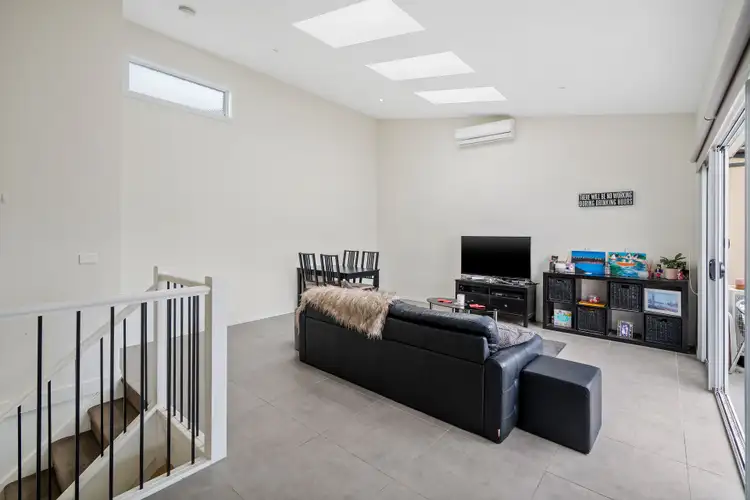 Fourth view of Homely unit listing, 8/9 Stamford Crescent, Rowville VIC 3178