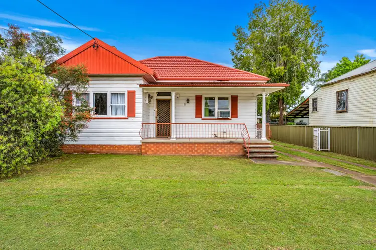 11 Davidson Street, Cessnock NSW 2325