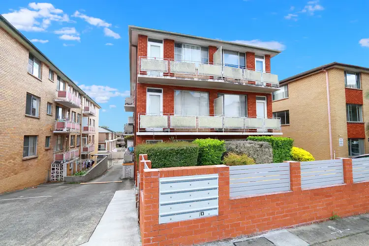 Main view of Homely unit listing, 6/70 Park Road, Hurstville NSW 2220