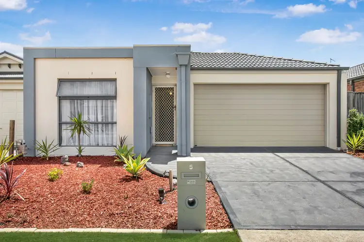 5 Field Street, Pakenham VIC 3810