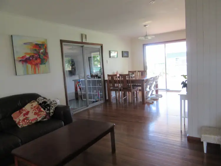 Sixth view of Homely house listing, 5 Niven Crescent, Carnamah WA 6517