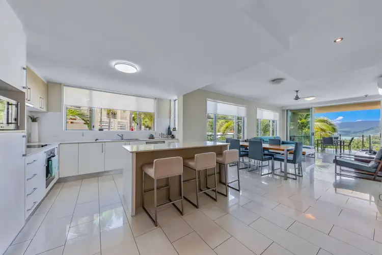 18/15 Flame Tree Court, Airlie Beach QLD 4802