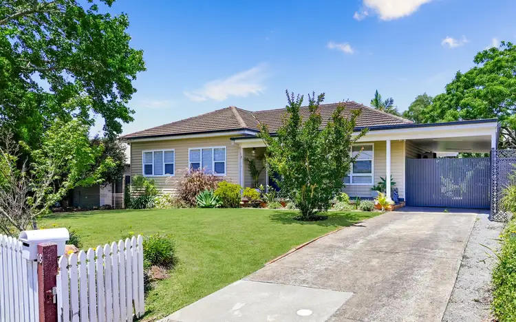18 Macquarie Avenue, Camden NSW 2570