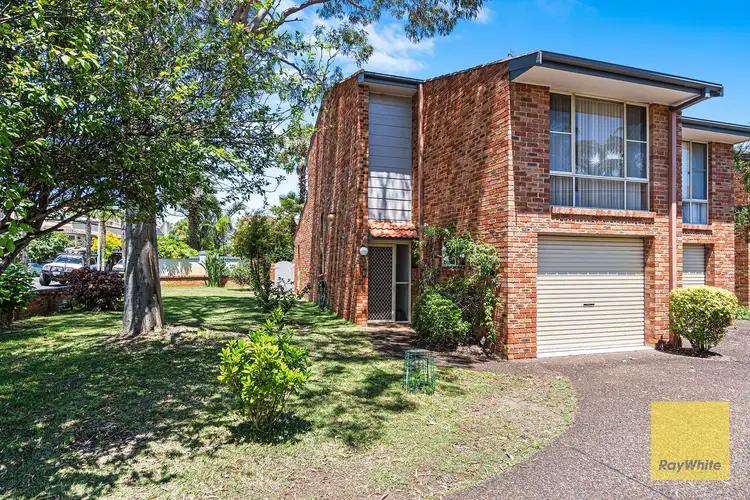 Main view of Homely townhouse listing, 1/340 Ocean View Road, Ettalong Beach NSW 2257