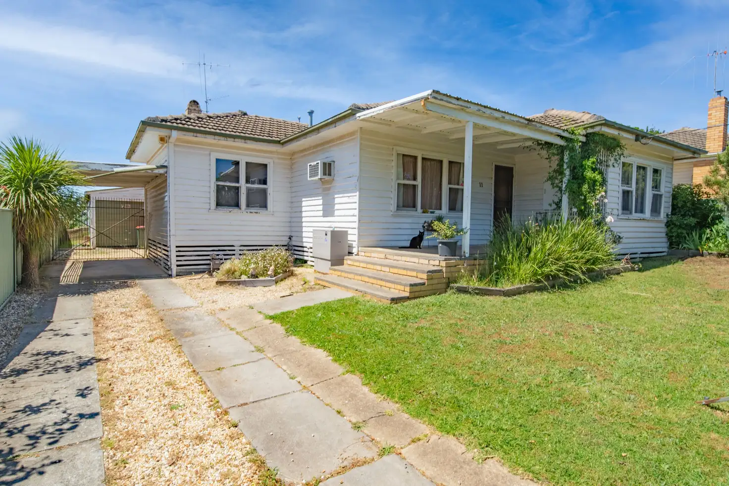 Main view of Homely house listing, 11 Graham Street, Kangaroo Flat VIC 3555