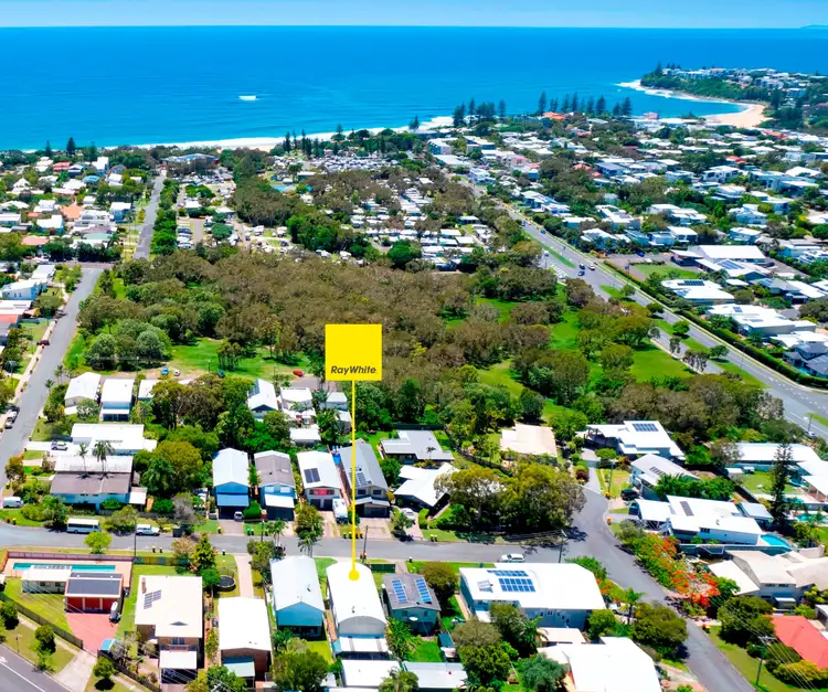 10 Ivy Street, Dicky Beach QLD 4551