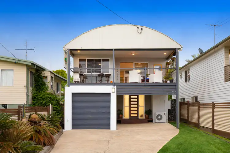 Second view of Homely house listing, 10 Ivy Street, Dicky Beach QLD 4551