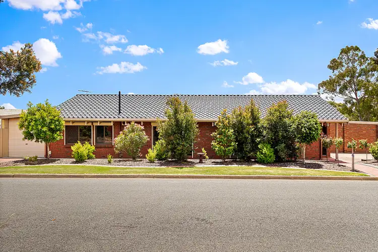 15 Pelsaert Avenue, Fairview Park SA 5126