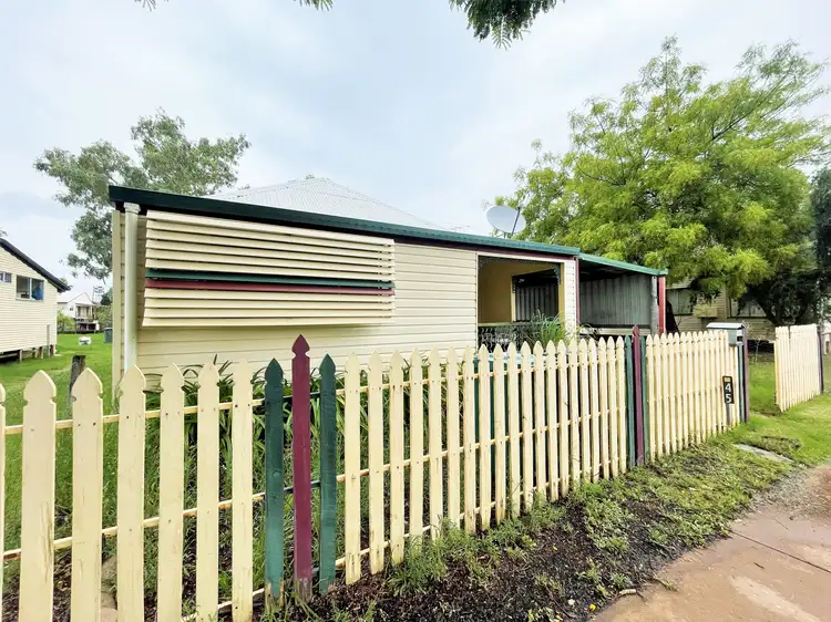 45 Oak Street, Barcaldine QLD 4725