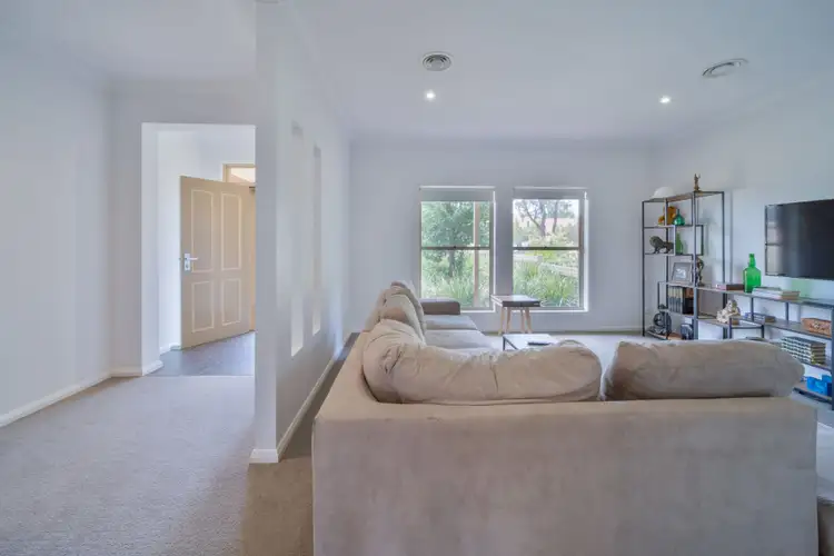 Fifth view of Homely house listing, 14/1 Edwards Road, Kennington VIC 3550