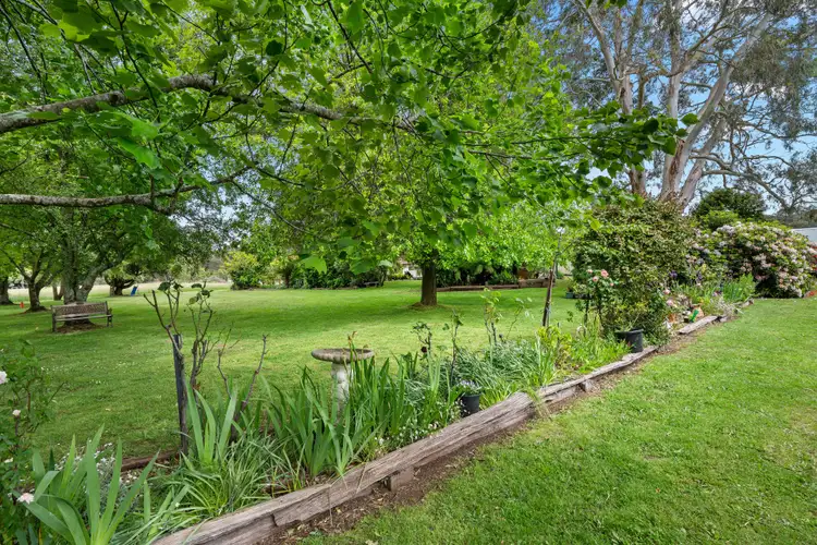 Fifth view of Homely house listing, 2 Amlyn Court, Kinglake West VIC 3757