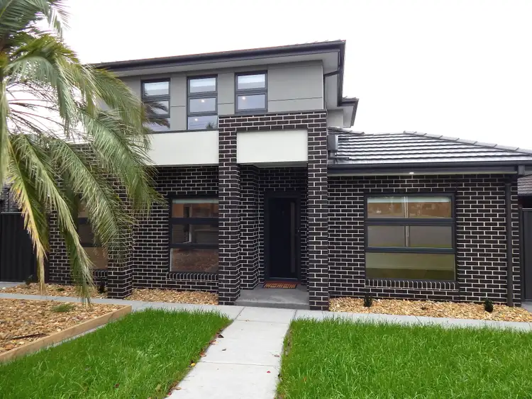 Main view of Homely townhouse listing, 1/10-12 Don Street, Reservoir VIC 3073