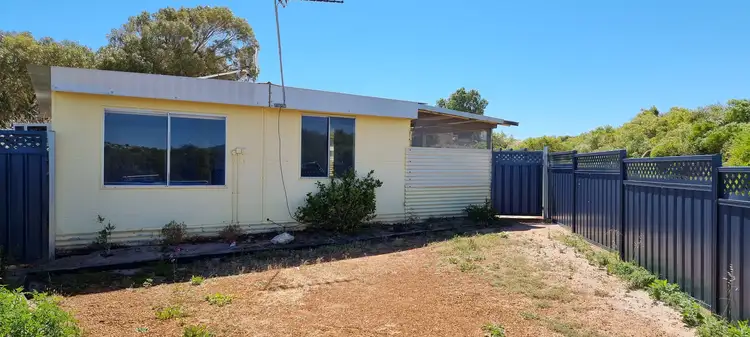 Fourth view of Homely house listing, 8/4 Hull Street, Cape Burney WA 6532