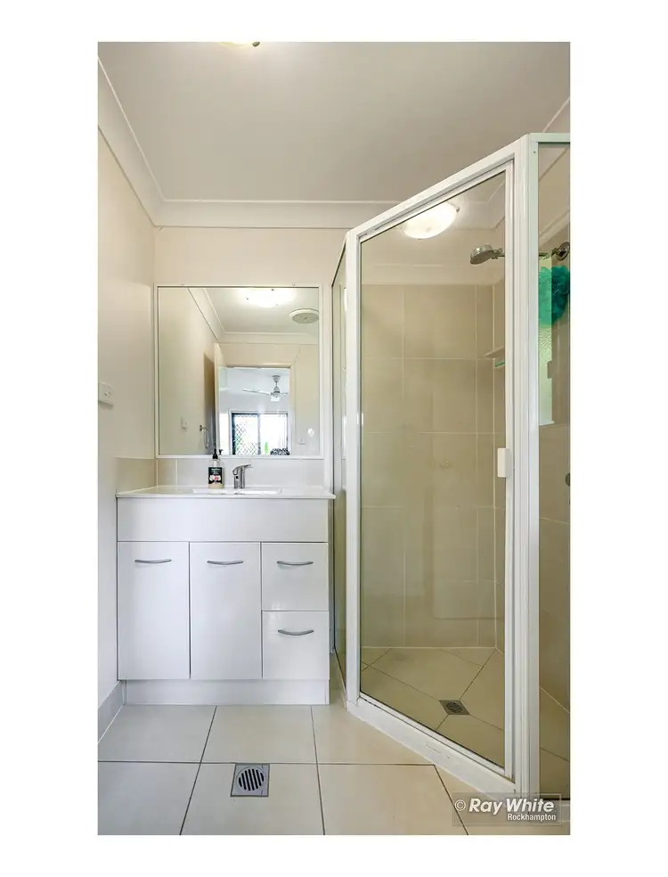 Fifth view of Homely house listing, 2/21 John Oxley Drive, Gracemere QLD 4702