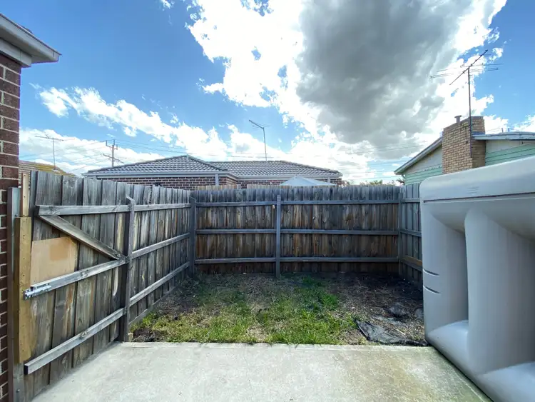Fifth view of Homely house listing, 2/10 Frederick Street, Thomastown VIC 3074