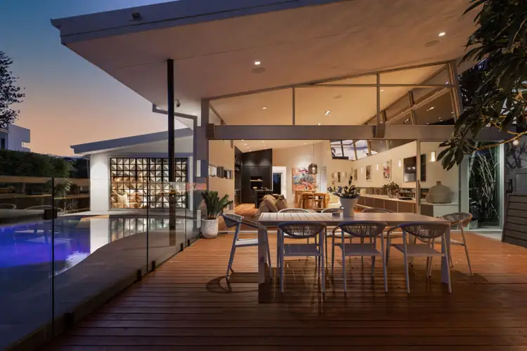 Second view of Homely house listing, 15 The Lido, Isle Of Capri QLD 4217