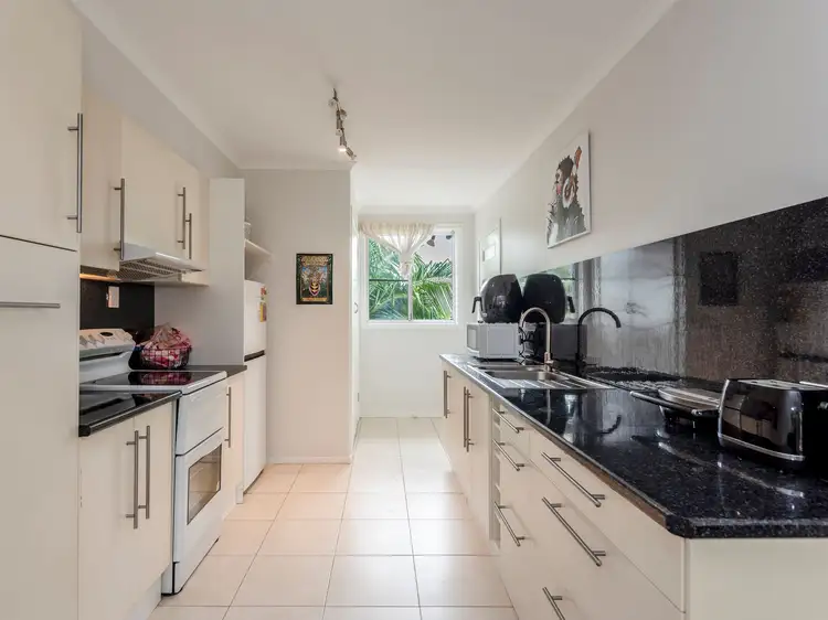 Fourth view of Homely unit listing, 2/81 Cathcart Street, Girards Hill NSW 2480