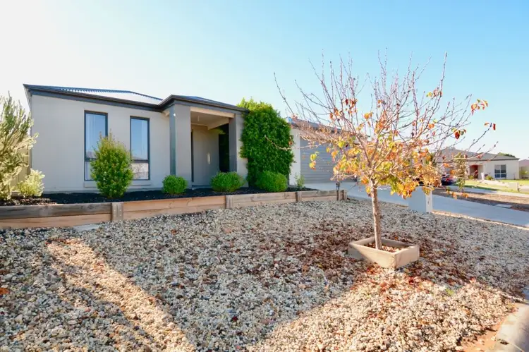 18 Ponderosa Way