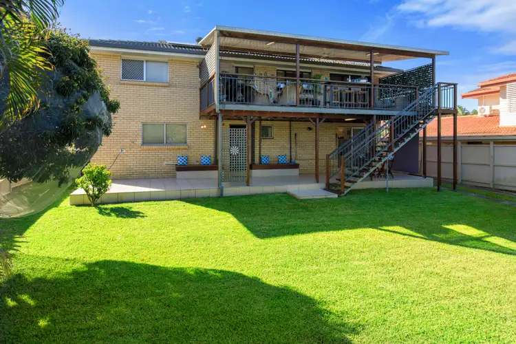 Third view of Homely house listing, 33 Honeysuckle Street, Mansfield QLD 4122