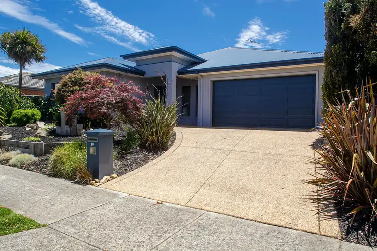 Second view of Homely house listing, 20 Alexandra Mews, Langwarrin VIC 3910
