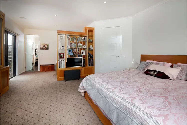 Fourth view of Homely house listing, 20 Alexandra Mews, Langwarrin VIC 3910
