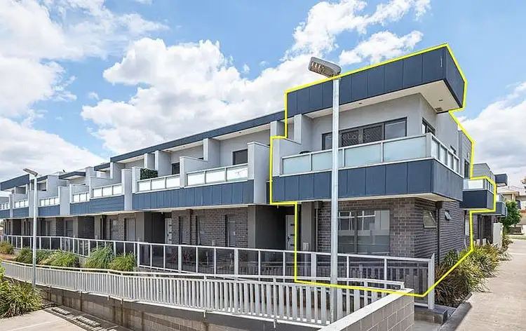 Main view of Homely house listing, 1/53 Saxony Drive, Epping VIC 3076