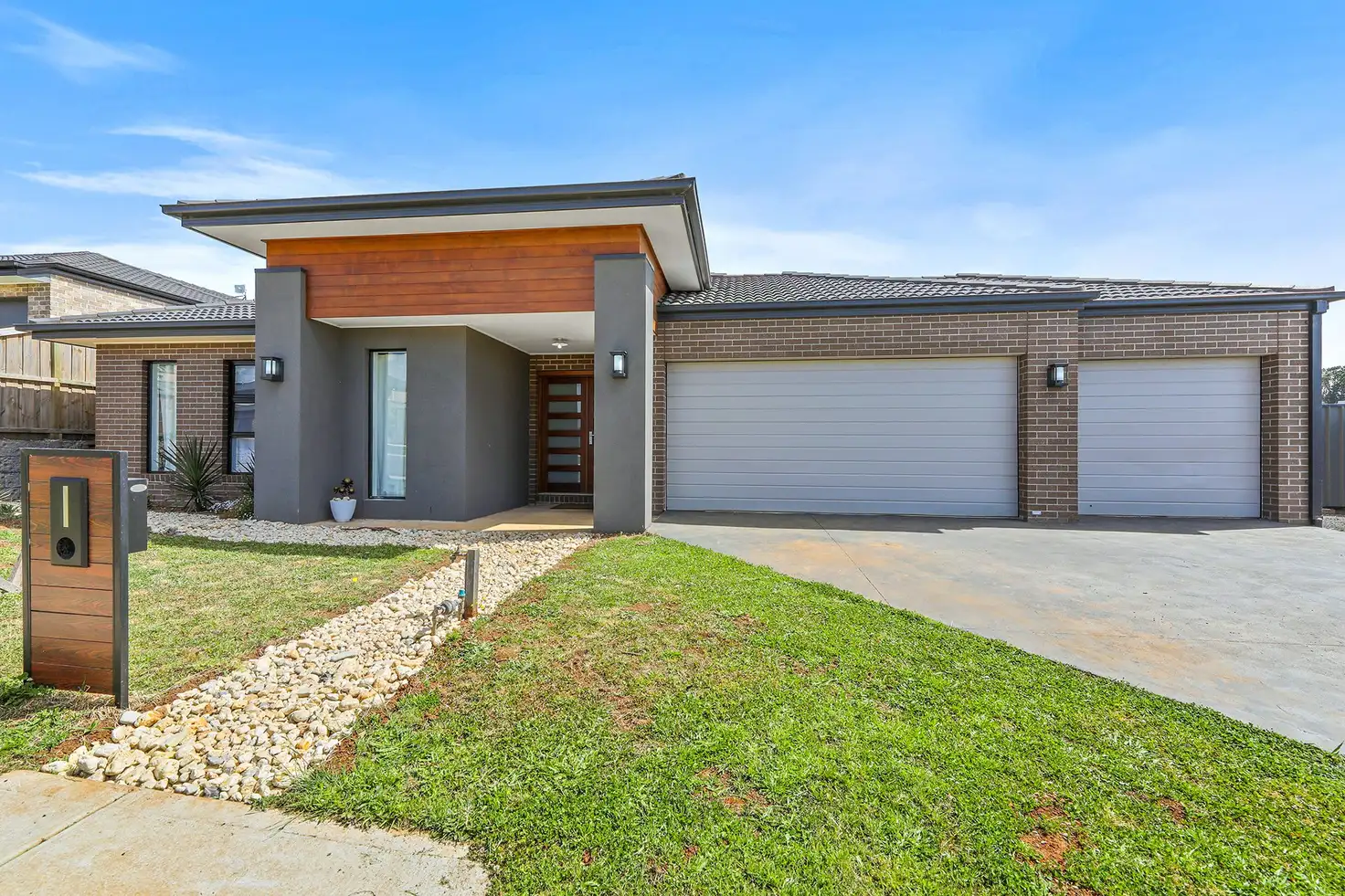 Main view of Homely house listing, 35 Sunnybrook Avenue, Warragul VIC 3820