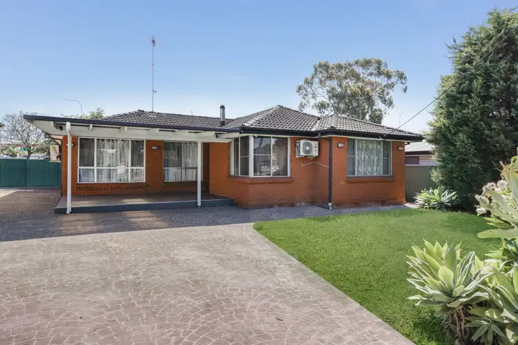 4 Hughes Street, Leumeah NSW 2560