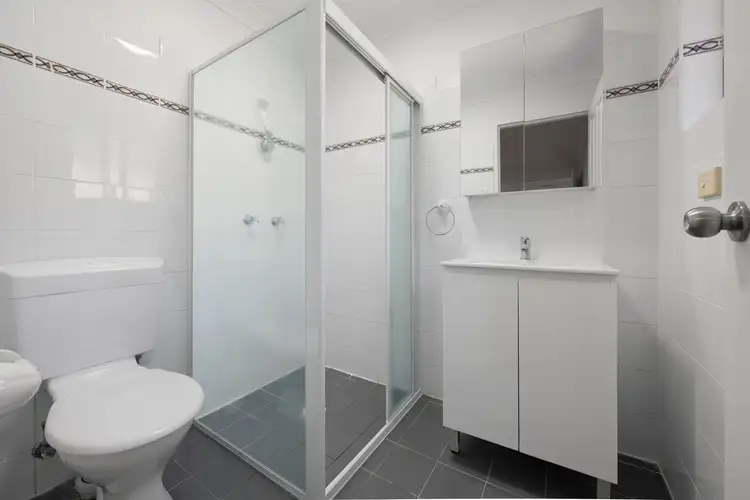 Sixth view of Homely unit listing, 5/37-39 Burdett Street, Hornsby NSW 2077