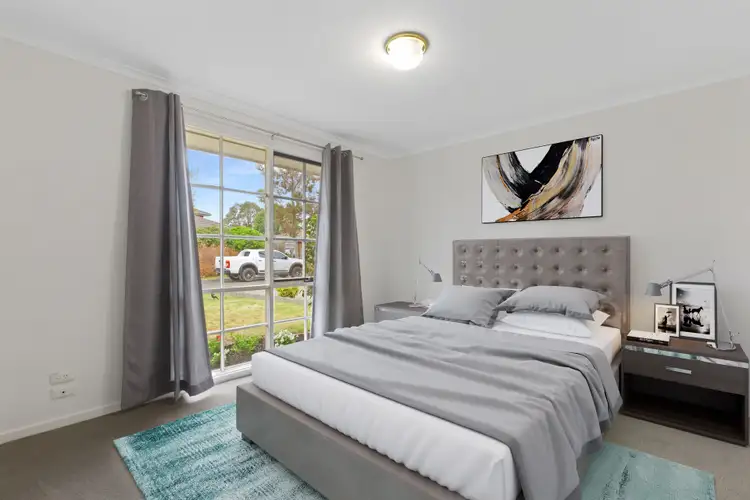 Fifth view of Homely house listing, 5 Oriole Court, Carrum Downs VIC 3201