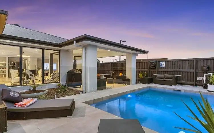 Second view of Homely house listing, 18 Emerald Drive, Helensvale QLD 4212