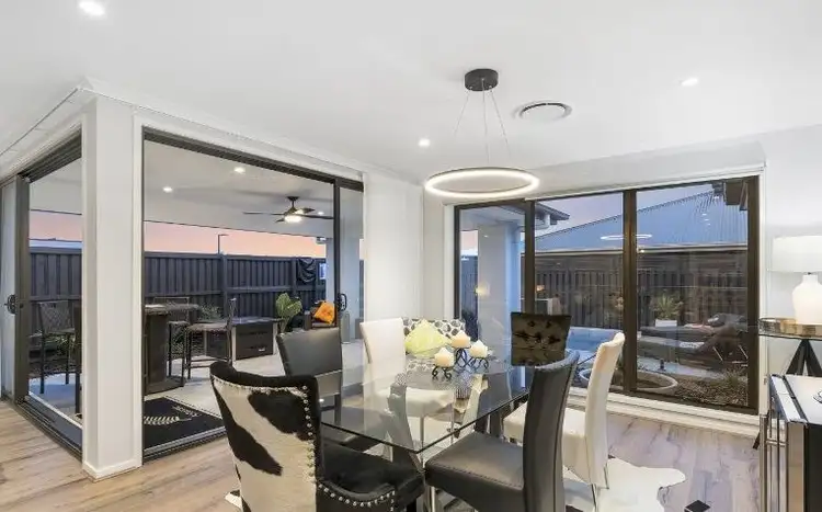 Fifth view of Homely house listing, 18 Emerald Drive, Helensvale QLD 4212