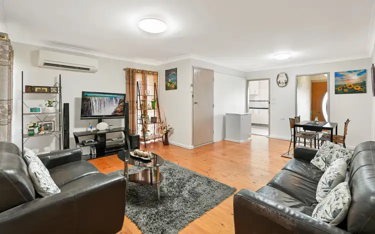 Fourth view of Homely house listing, 33 Tea Tree Crescent, Macquarie Fields NSW 2564