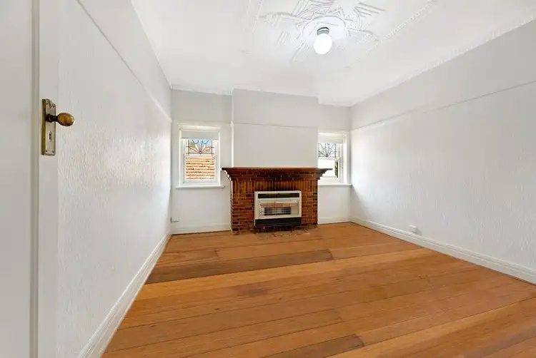 Second view of Homely house listing, 1/4 Bundalohn Court, St Kilda VIC 3182