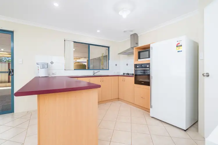 Sixth view of Homely house listing, 8 Tuta Court, Waggrakine WA 6530