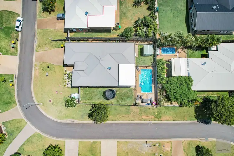 Sixth view of Homely house listing, 4 Priors Pocket, Pacific Heights QLD 4703