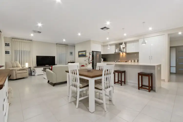 Sixth view of Homely semi-detached listing, 20B Bellew Way, Noranda WA 6062