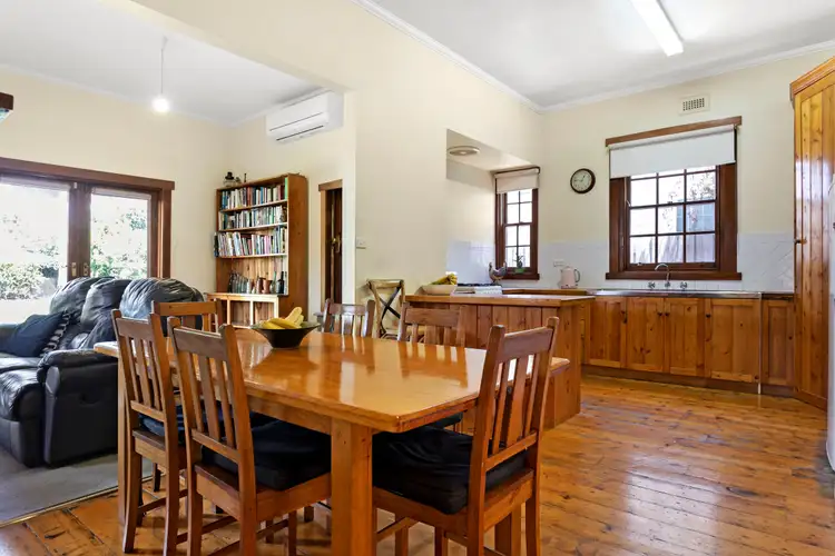 Second view of Homely house listing, 4 Murrumbeena Crescent, Murrumbeena VIC 3163