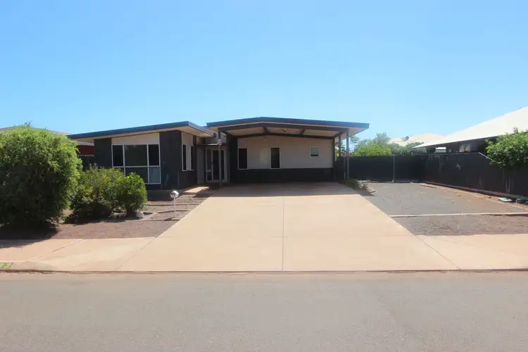 33 Brolga Meander, Nickol WA 6714