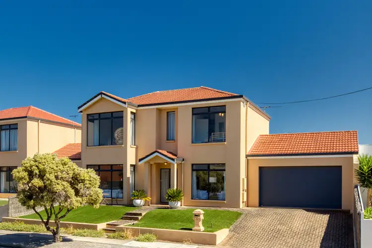 72 Wattle Avenue, Hove SA 5048
