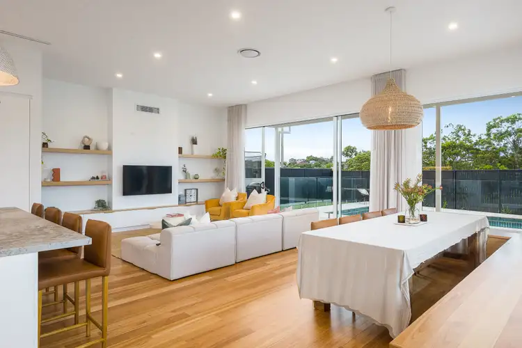 Sixth view of Homely house listing, 15 Sawyer Court, Cannon Hill QLD 4170
