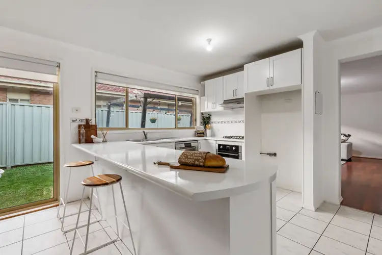 Sixth view of Homely house listing, 2 Belair Court, Caroline Springs VIC 3023