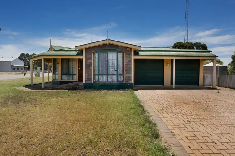 50-52 Railway Terrace East, Snowtown SA 5520