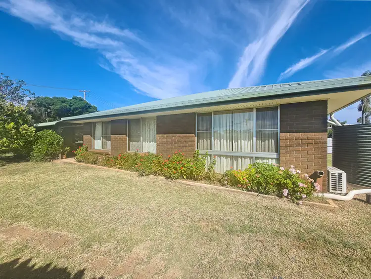 16 Hartwig Street, Goombungee QLD 4354