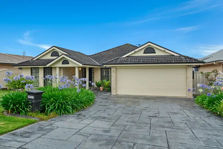 5 Coral Gum Court, Worrigee NSW 2540