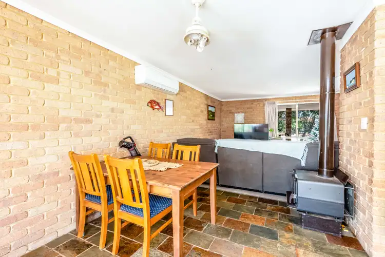 Sixth view of Homely house listing, 22 Pinyali Way, Waggrakine WA 6530