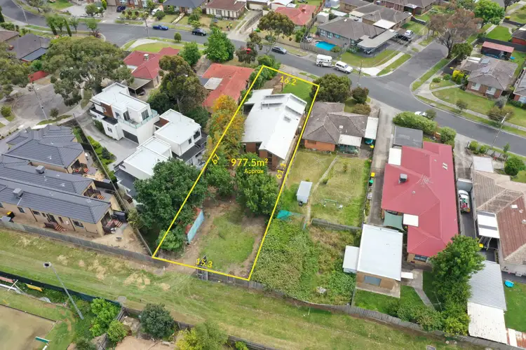 25 Chaucer Crescent, Bundoora VIC 3083